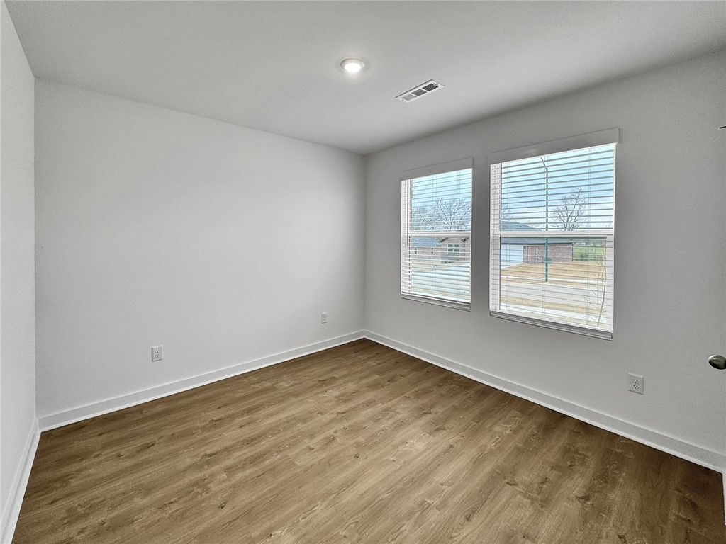 Whispering Oak - Residential