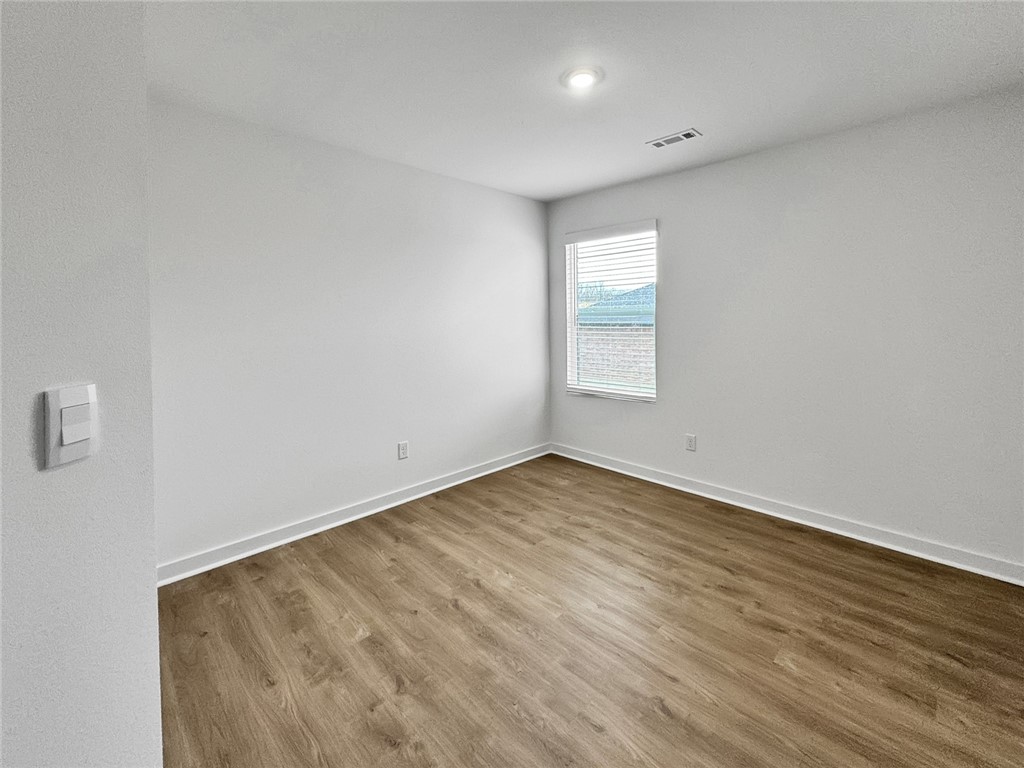 Whispering Oak - Residential