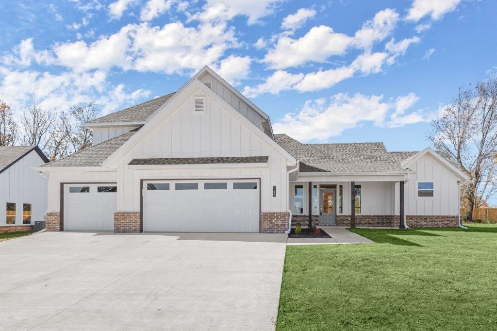 Gorgeous Probuilt Modern Farmhouse in the new Wakefield Park Community! This home was completed in 2022 and has an amazing open layout and features throughout. Enter into the bright and spacious living area. Large living room boasts vaulted & wood beamed ceilings, a gas log fireplace, and large windows looking out to the covered patio & backyard. Kitchen has large island for entertaining, a gas cooktop and pot-filler, abundant cabinet space & pantry! Kitchen opens to a spacious dining area with lots of natural light. Guest Bedroom and bathroom on main level. Mudroom space and built-ins off garage entrance is a great drop-zone! Beautiful master bedroom has huge attached bath with walk-in shower, whirlpool tub, WIC & with access to the laundry room. Upstairs is an additional 2 guest bedrooms, a guest bath w/ 2 vanities, and a large bonus room! Large 3 car garage provides fantastic workshop or storage space. LVP flooring.