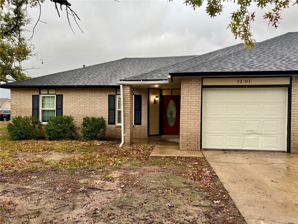 Oak Hill Iii Ph 1 Rogers - Residential Lease