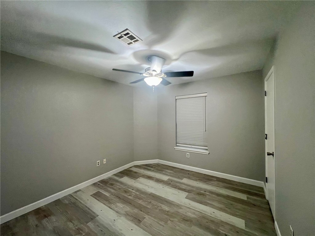 Oak Hill Iii Ph 1 Rogers - Residential Lease