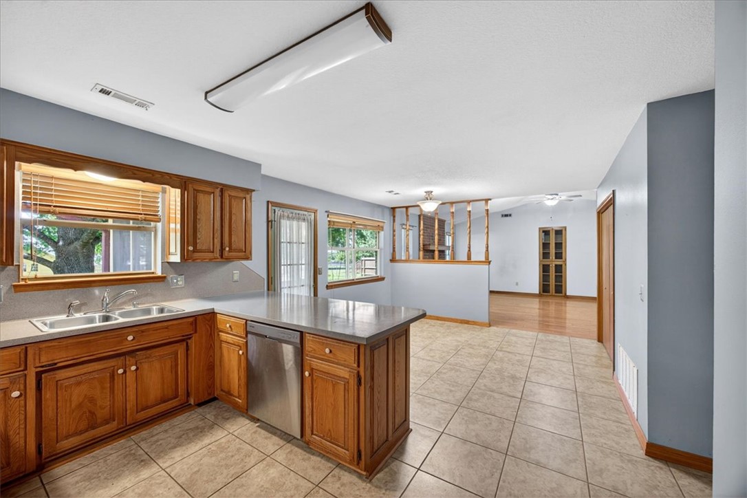 Lynn Estates Springdale - Residential