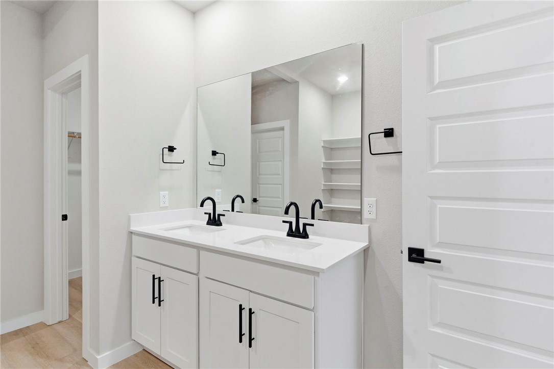 Cottonwood Place Sub Rogers - Residential