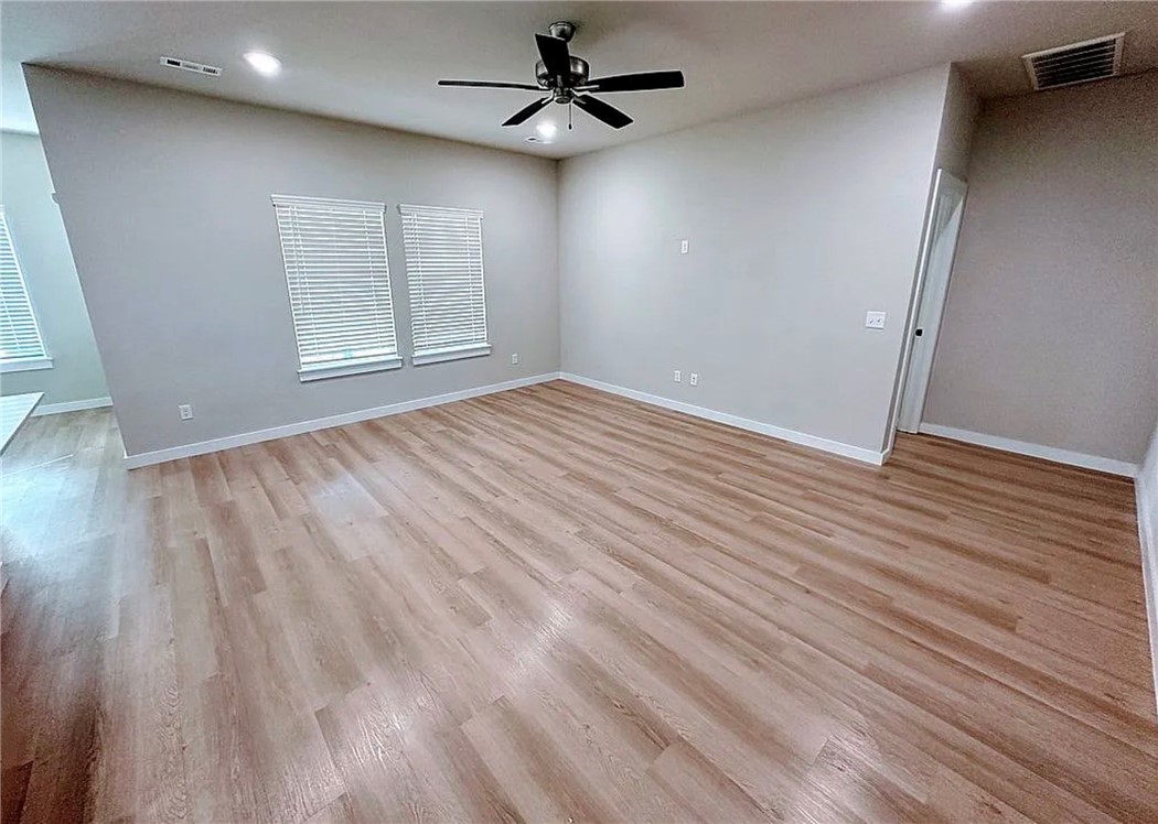 Cottonwood Place Sub Rogers - Residential