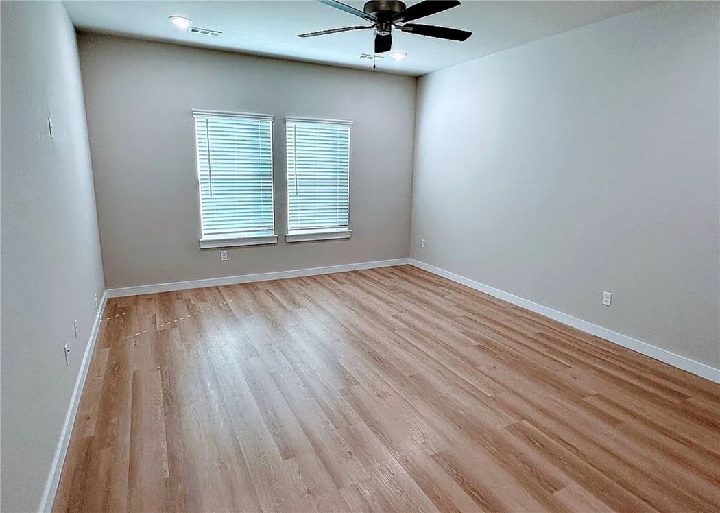 Cottonwood Place Sub Rogers - Residential