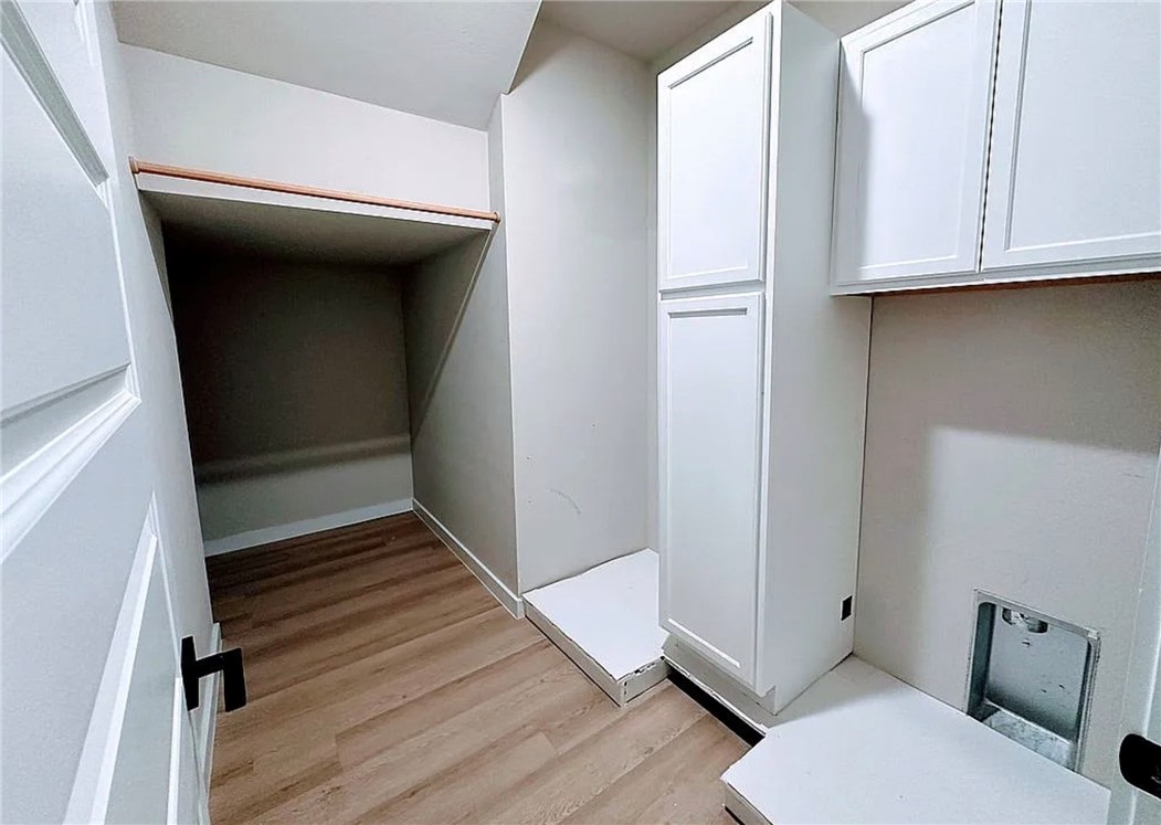 Cottonwood Place Sub Rogers - Residential