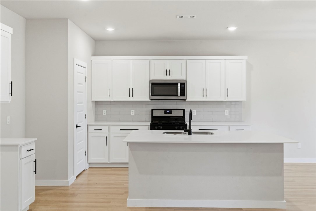 Cottonwood Place Sub Rogers - Residential