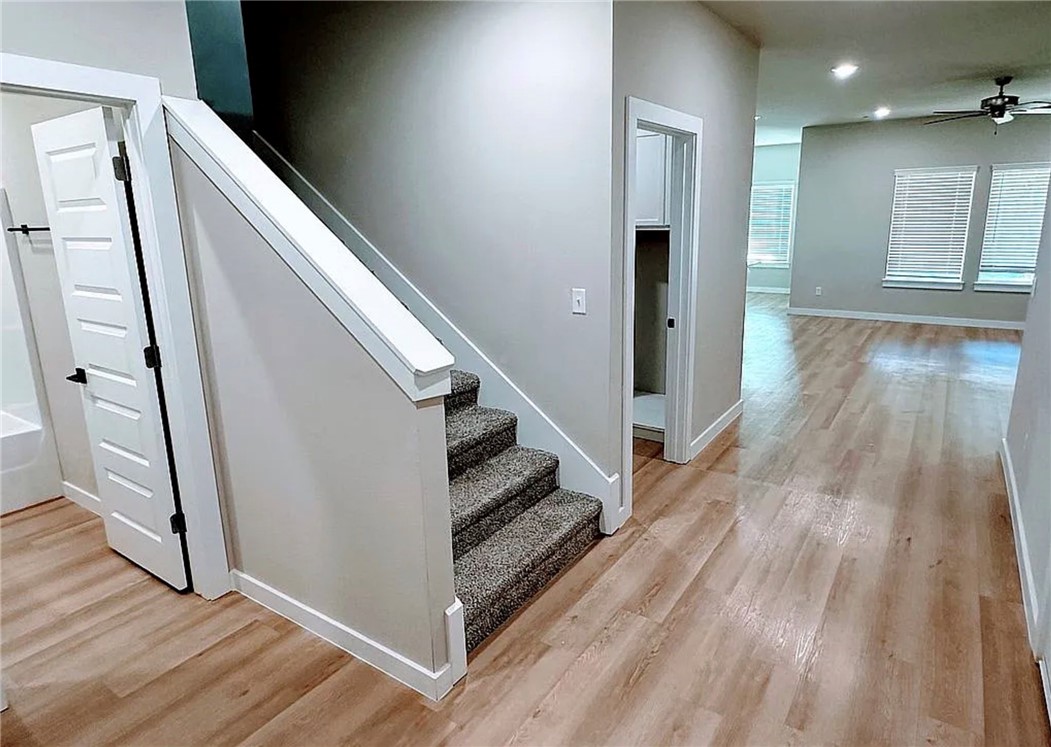 Cottonwood Place Sub Rogers - Residential