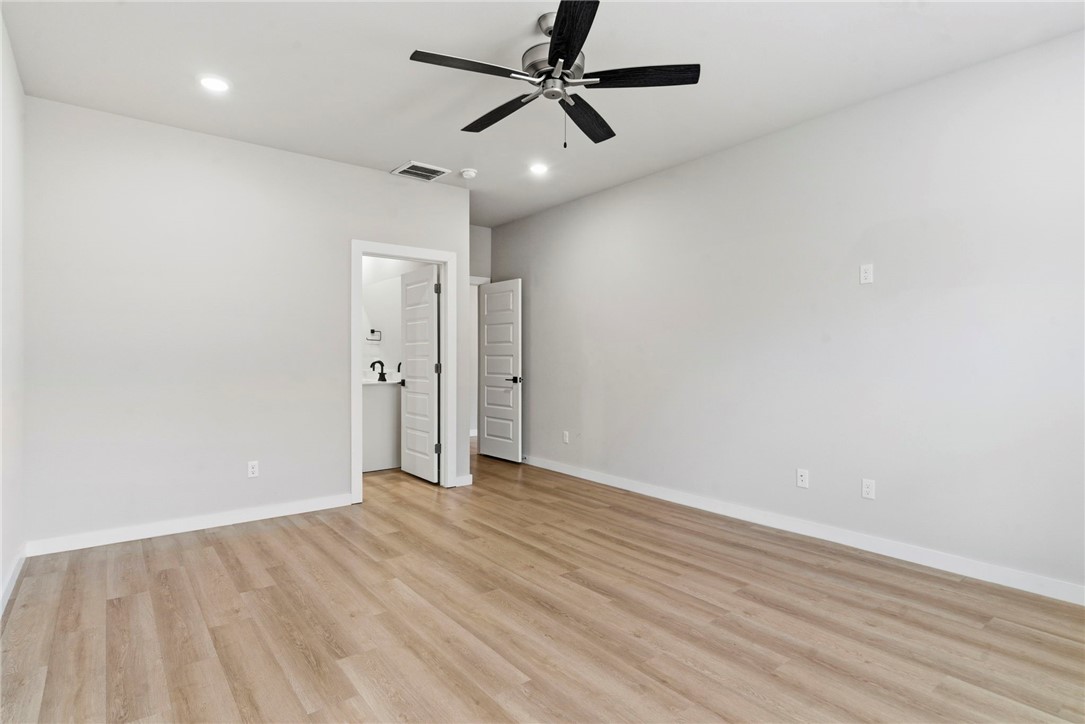 Cottonwood Place Sub Rogers - Residential