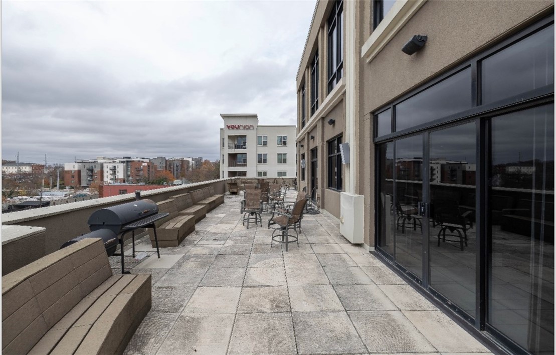 Legacy Building - Residential Lease