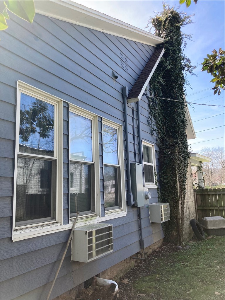 Elkins Outlots - Residential