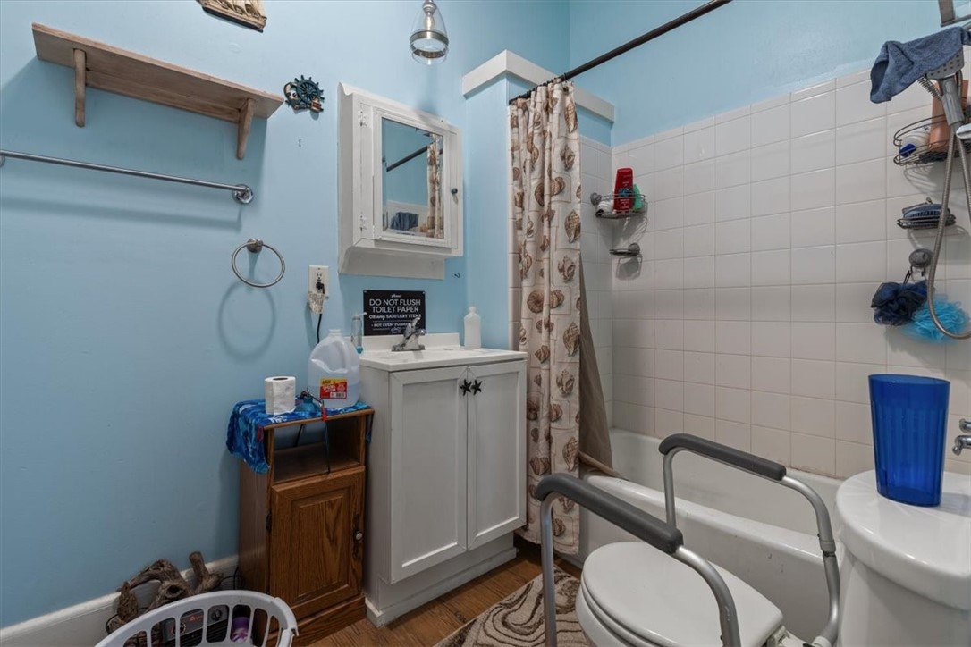 Elkins Outlots - Residential