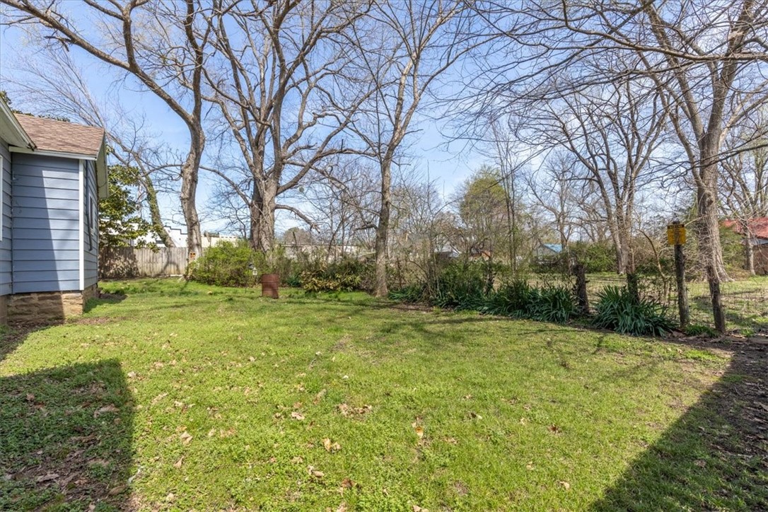 Elkins Outlots - Residential