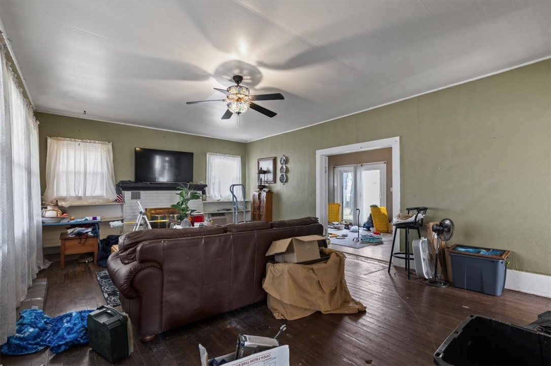 Elkins Outlots - Residential