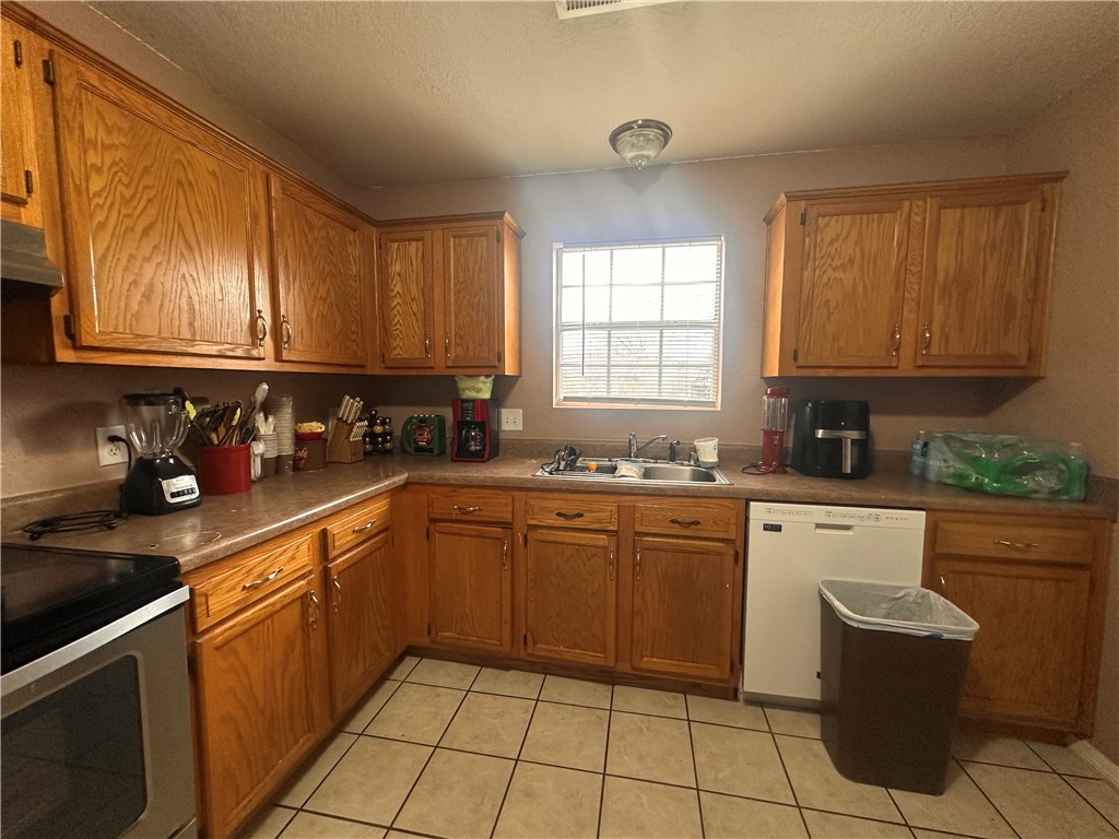 Hayes 1St Addition - Residential