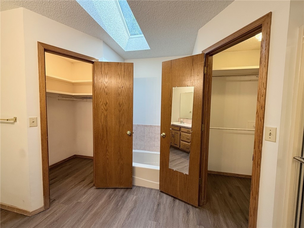 n/a - Residential Lease