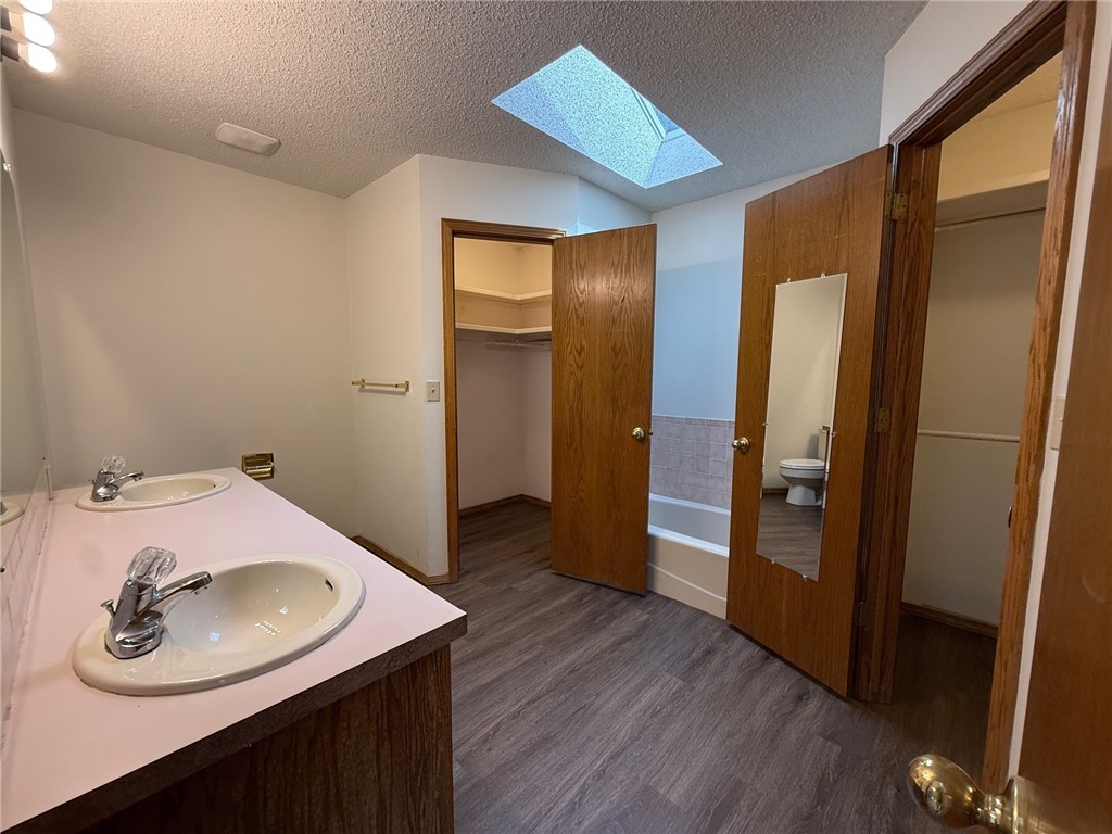 n/a - Residential Lease