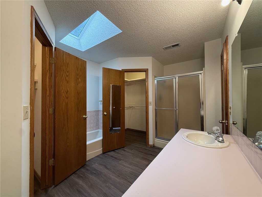 n/a - Residential Lease
