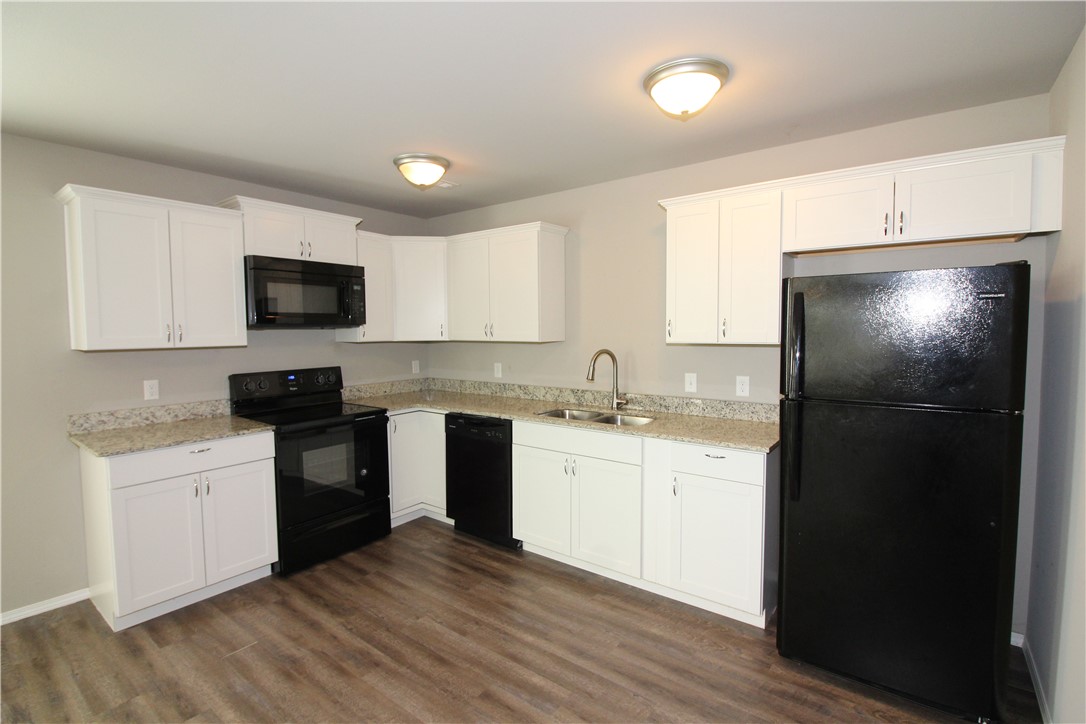 Kerelaw Castle Bentonville - Residential Lease