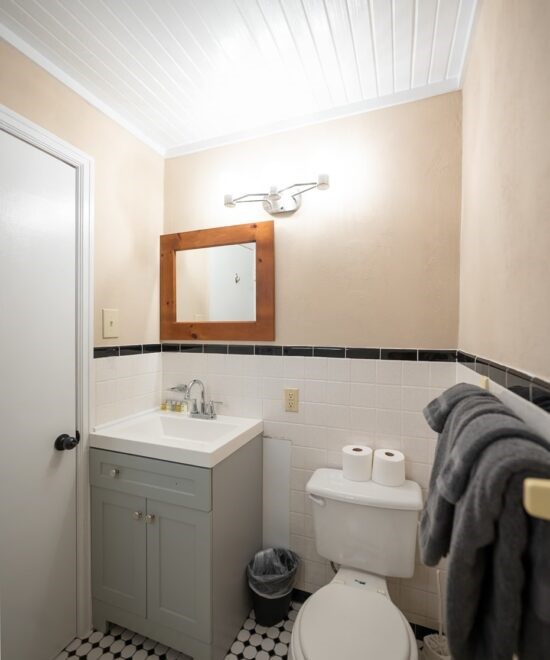 Pickett Fence Shoppes Condos - Residential