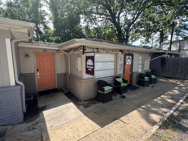 Pickett Fence Shoppes Condos - Residential