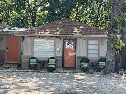 Photo of 151 Van Buren, Eureka Springs, AR 72632 (MLS # 1337922)
