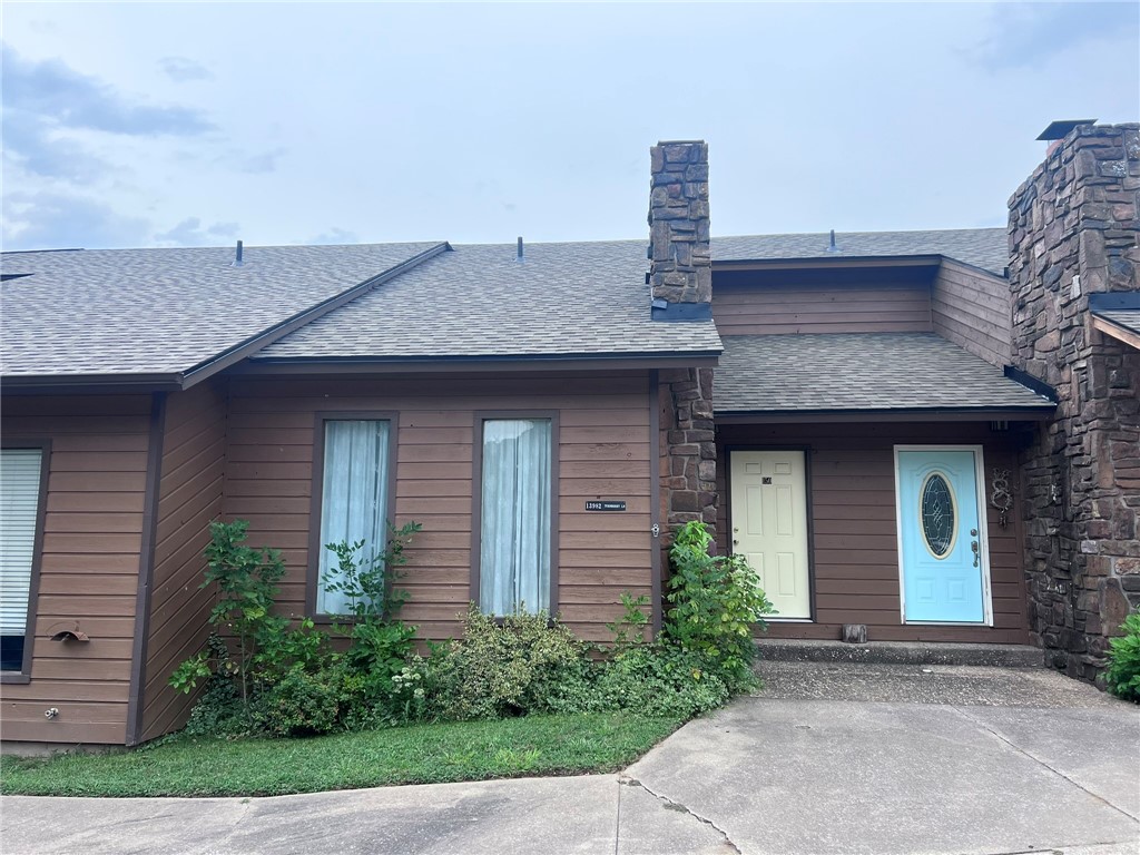 Looking for a move in ready townhome, well look no further. This three-level home comes equipped with three bedrooms with their own bathrooms. The main level features the gas log fireplace in the living area and the laundry. The upper-level features two of the bedrooms with attached full baths and a walk out balcony. The lower level has the kitchen, dining, and third bedroom/bathroom. The kitchen overlooks the back deck making it the perfect place to sip your morning coffee and enjoy the mature trees around. This apartment does come fully furnished and is opened for short terms rentals if desired.
