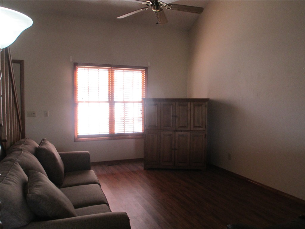 Unit 1C Holiday Island - Residential