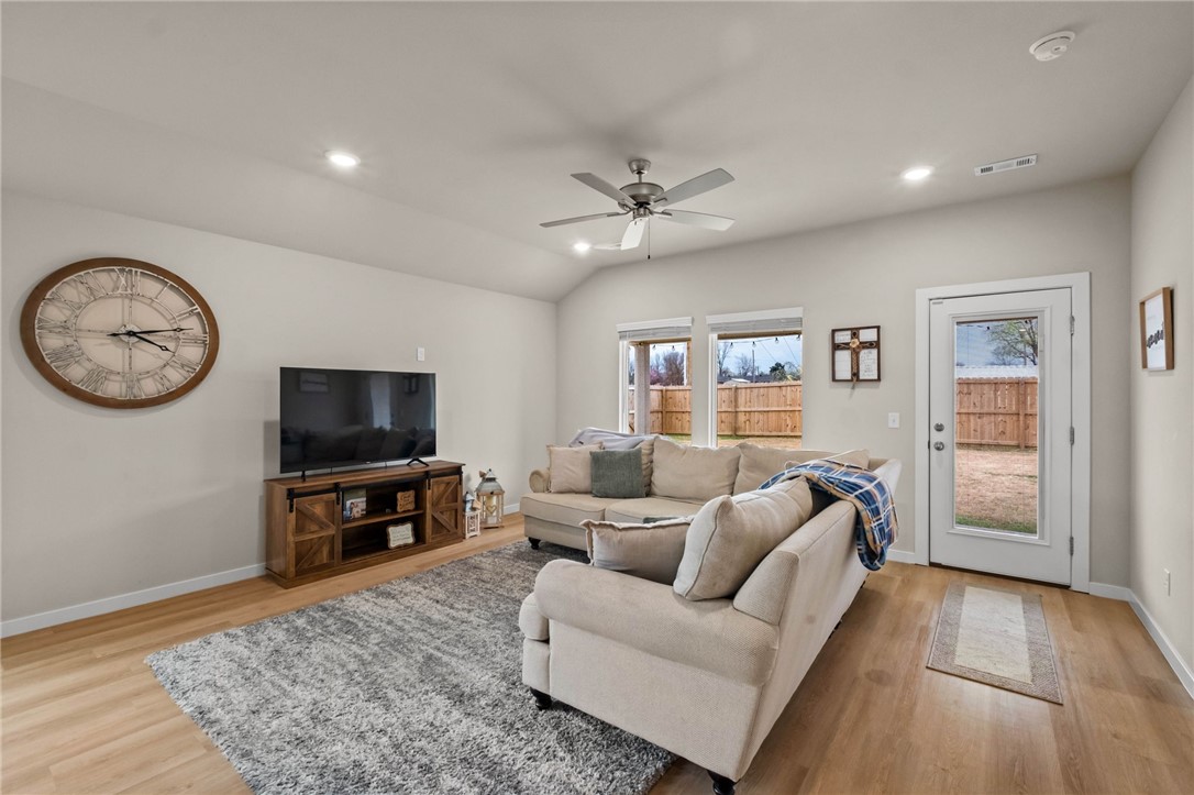 Cottonwood Place - Residential