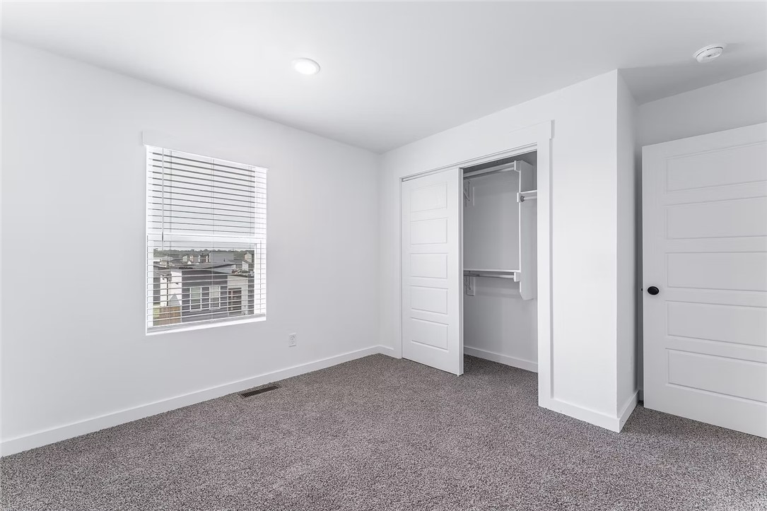 FEATHERSTON WEST SUB PH 1-CENTERTON - Residential