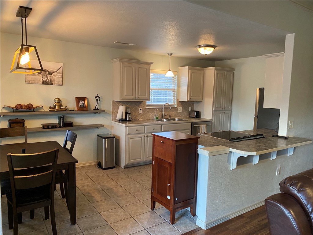 Salem Meadows Sub - Residential Lease