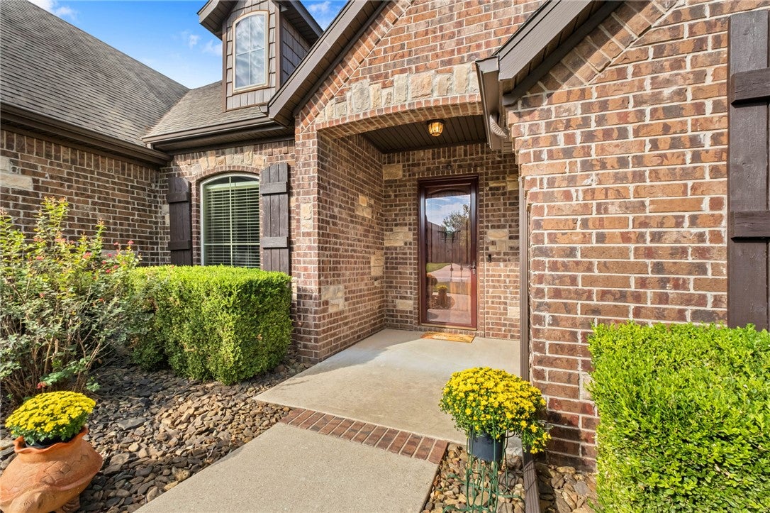1010 Hunters Pointe - Photo 4