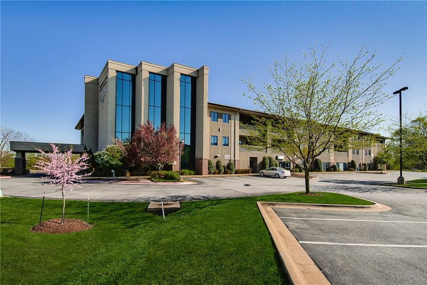 South Walton Suites is a mixed-use development primarily serving&#xD;&#xA;Walmart and its vendors with hotel accommodations. One of the only&#xD;&#xA;hotels centrally located between Northwest Arkansas National Airport&#xD;&#xA;and the new Walmart Global Headquarters. The commercial spaces&#xD;&#xA;are primarily leased as professional offices.&#xD;&#xA;&#x2022; Mixed-use Income Producing Property&#xD;&#xA;&#x2022; Centrally located between XNA Airport & Walmart Home Office&#xD;&#xA;&#x2022; Commercial spaces include offices, restaurant, bar, & salon&#xD;&#xA;&#x2022; Hotel features studios, 1 bedroom, & 2 bedroom units&#xD;&#xA;&#x2022; Great proximity to many business & tourist destinations