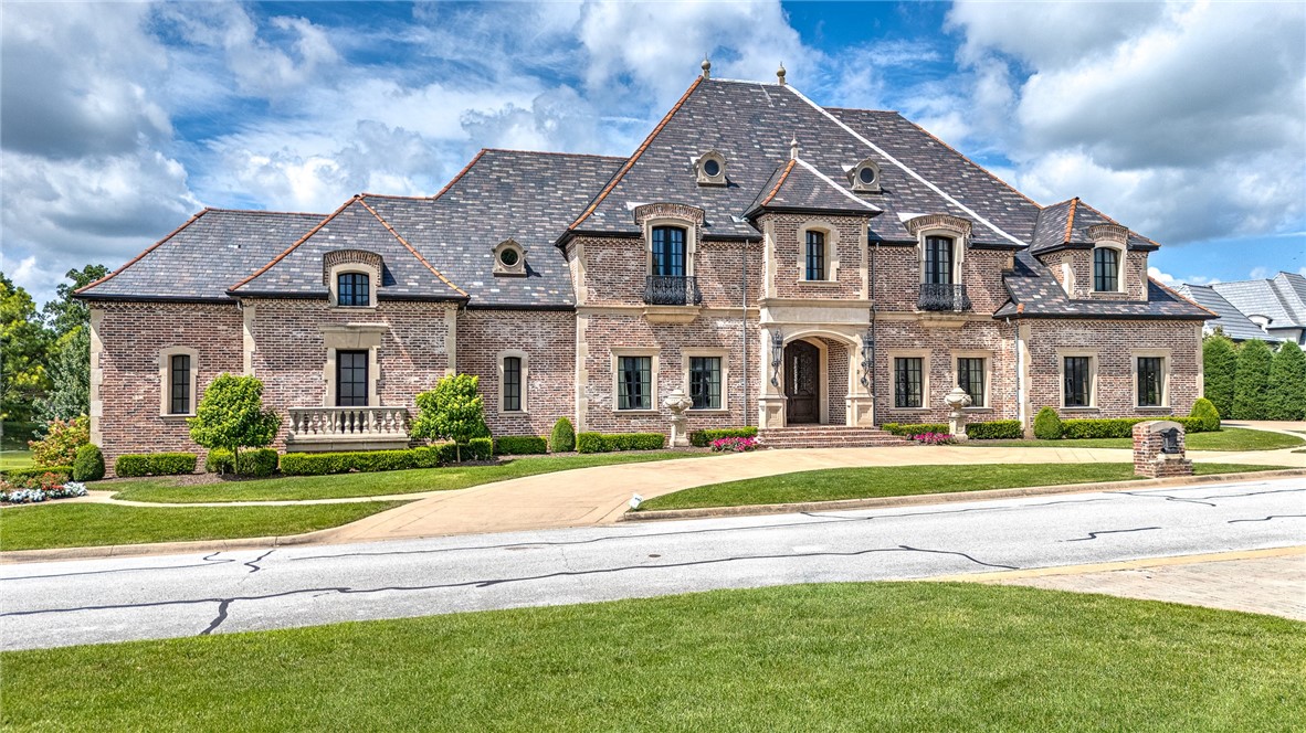 Pinnacle - Residential