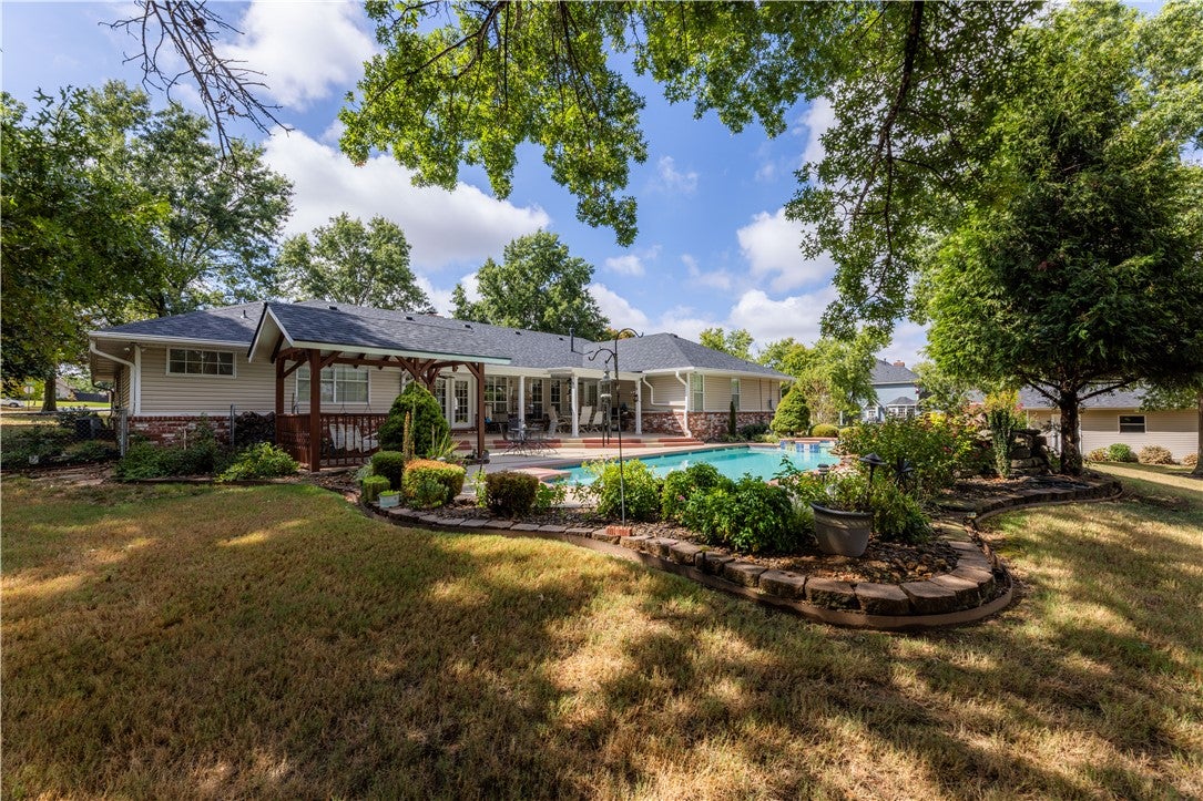 2260 Albright Road