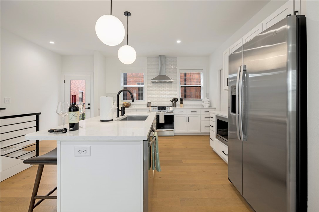 DUNN & DAVIS ADD-BENTONVILLE - Residential