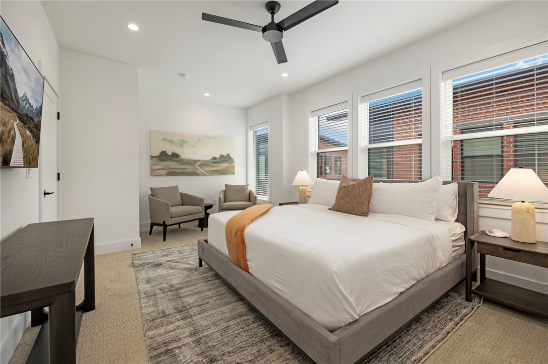 DUNN & DAVIS ADD-BENTONVILLE - Residential