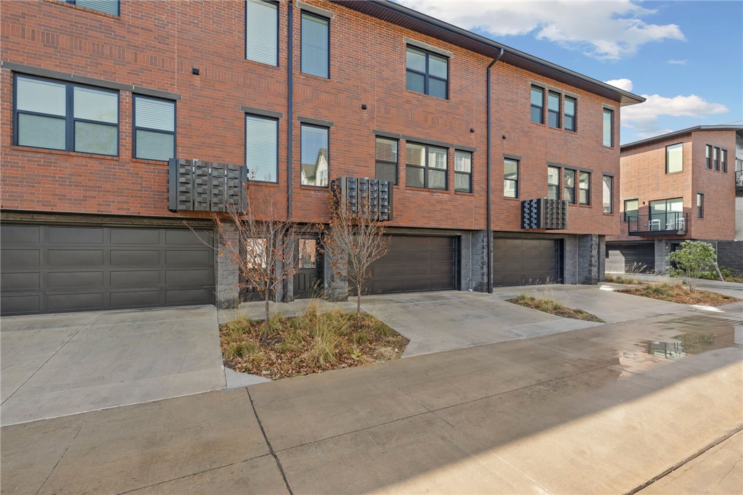 DUNN & DAVIS ADD-BENTONVILLE - Residential