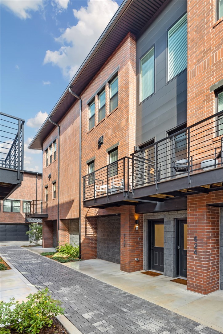 DUNN & DAVIS ADD-BENTONVILLE - Residential