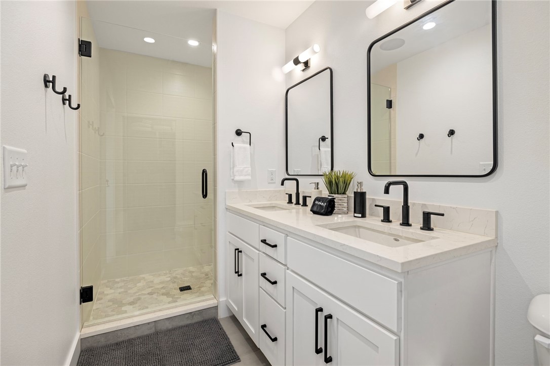 DUNN & DAVIS ADD-BENTONVILLE - Residential