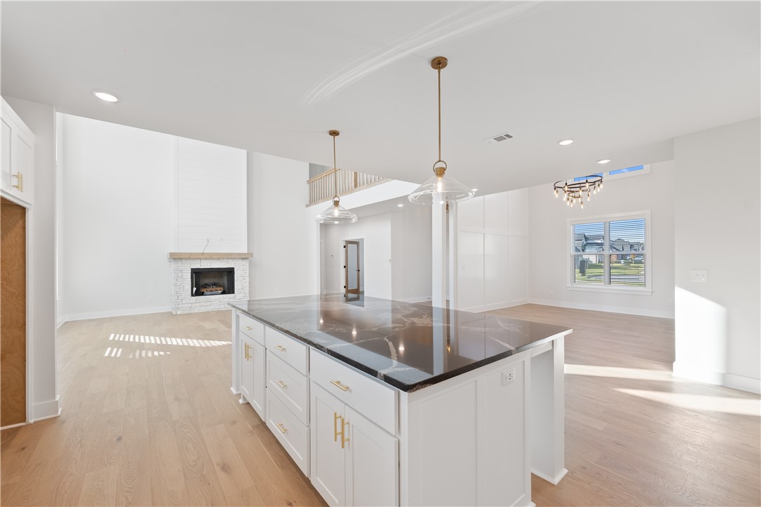 TUSCANY PH 3-CENTERTON - Residential