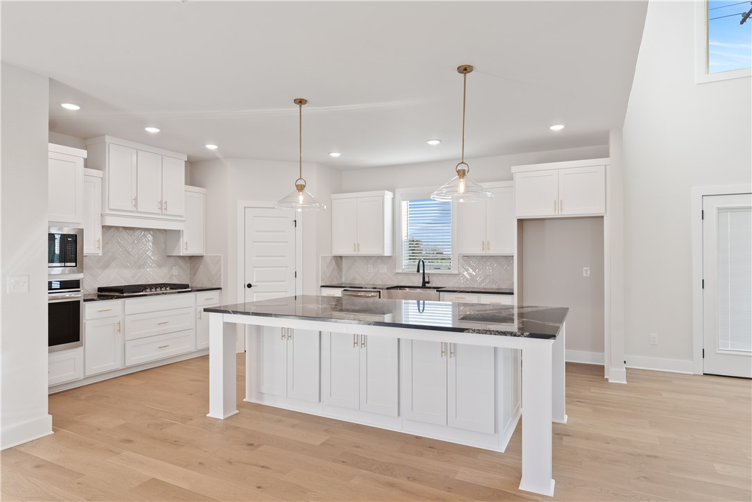 TUSCANY PH 3-CENTERTON - Residential