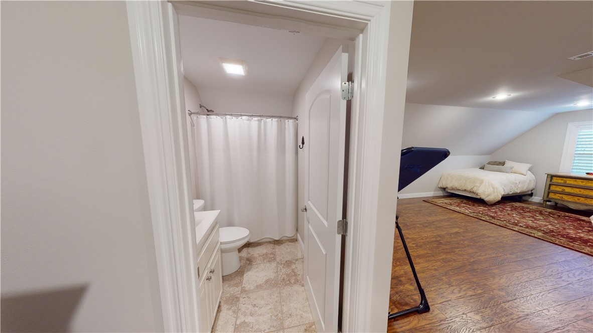 Unit 11 Holiday Island - Residential