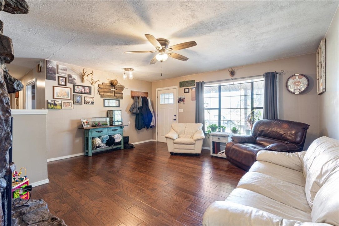 13071 S Highway 43
