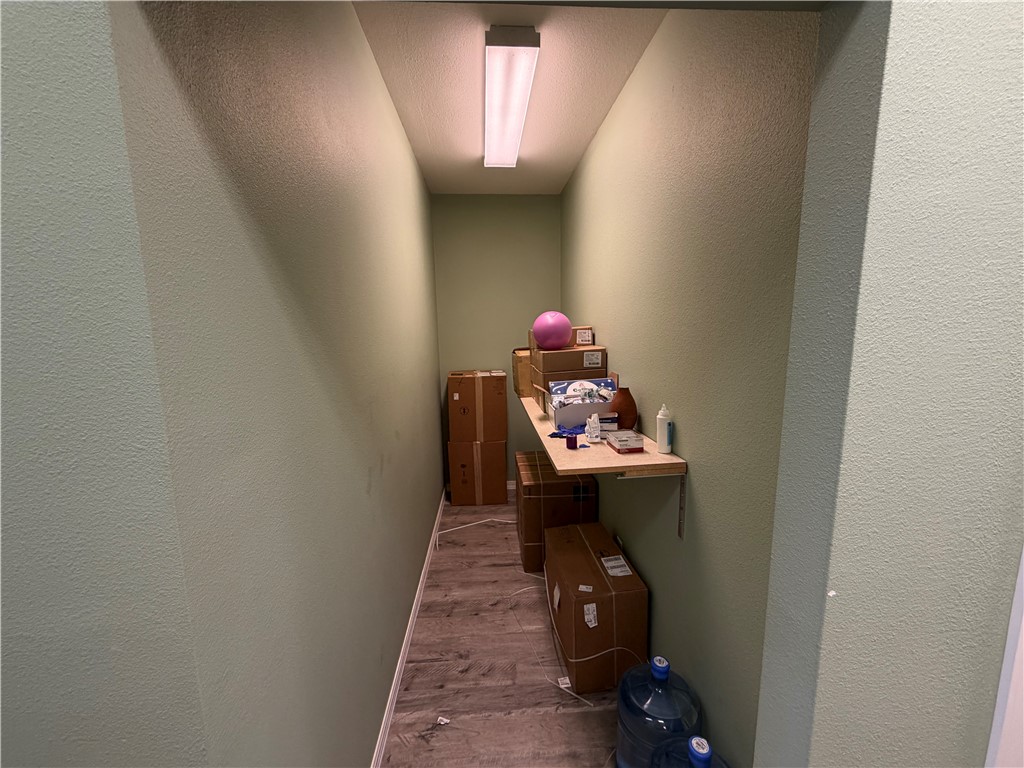 Oak Trace 2 - Commercial Lease