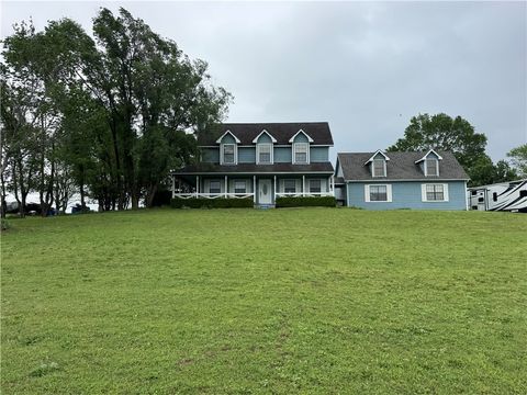 Photo of 38 Wilson Drive, Berryville, AR 72616 (MLS # 1343332)