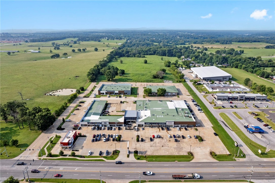 Har-Ber Crossing Plaza - Commercial Lease