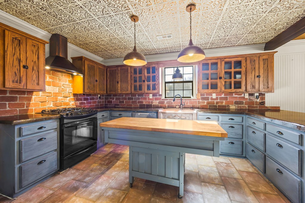 Goshen Land - Residential