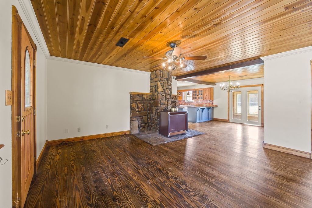 Goshen Land - Residential