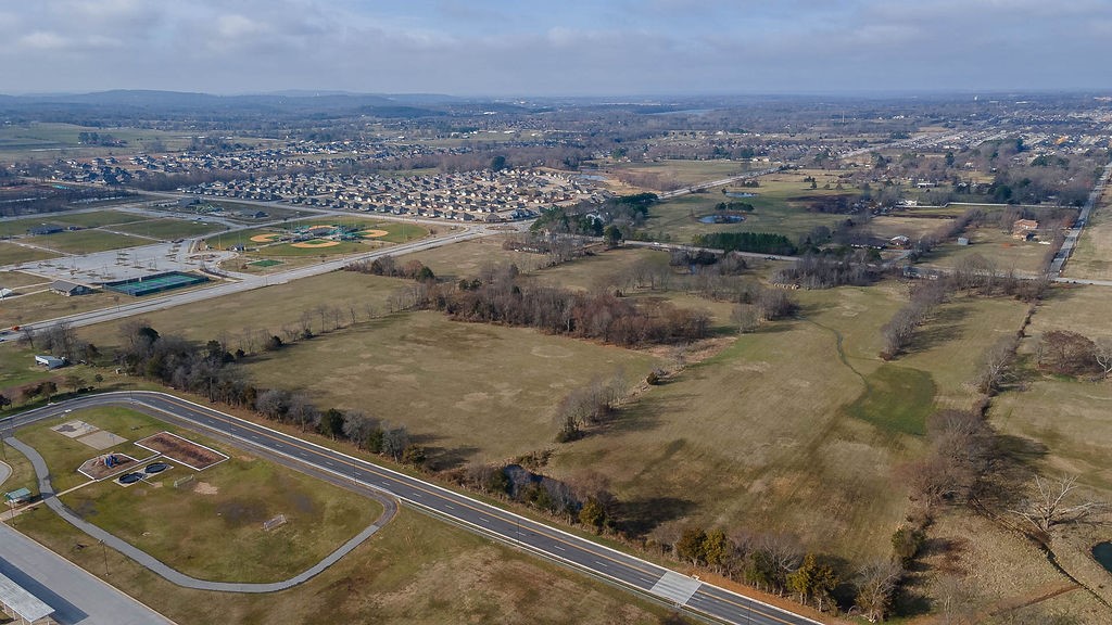 Springdale Outlots - Land